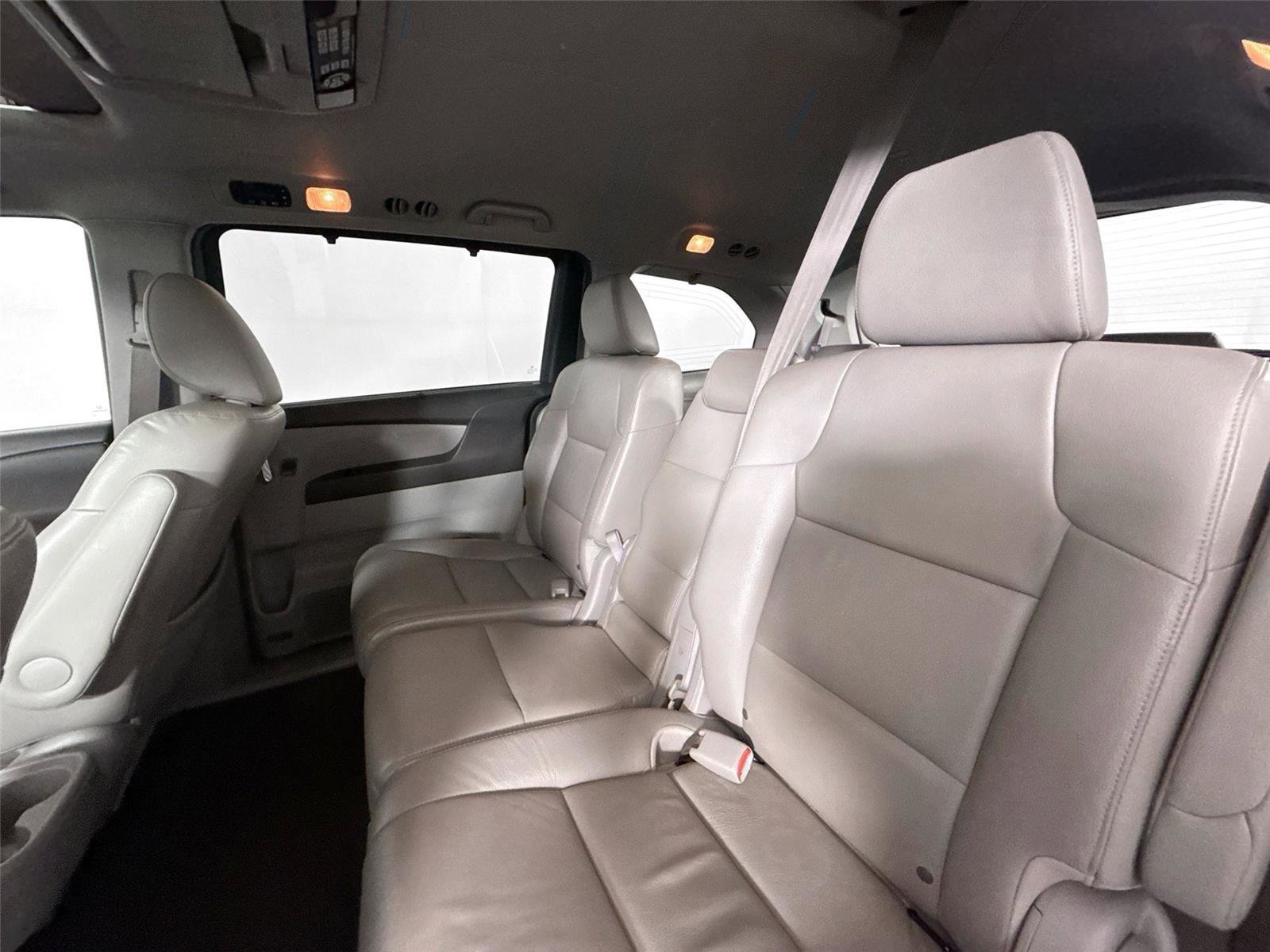 Used 2015 Honda Odyssey EX-L image 28