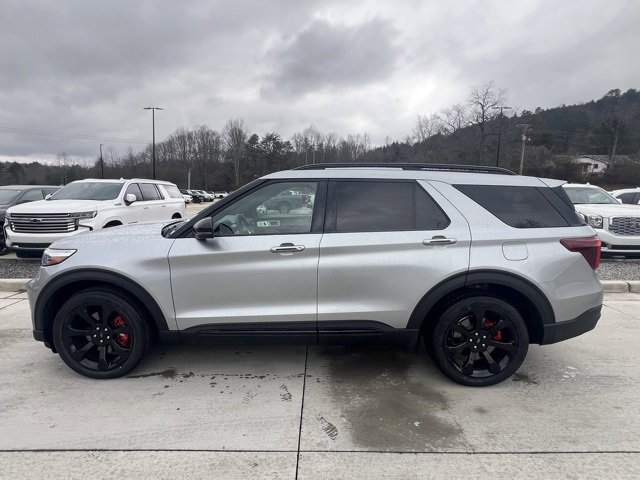 Used 2023 Ford Explorer ST w/ Equipment Group 401A image 6