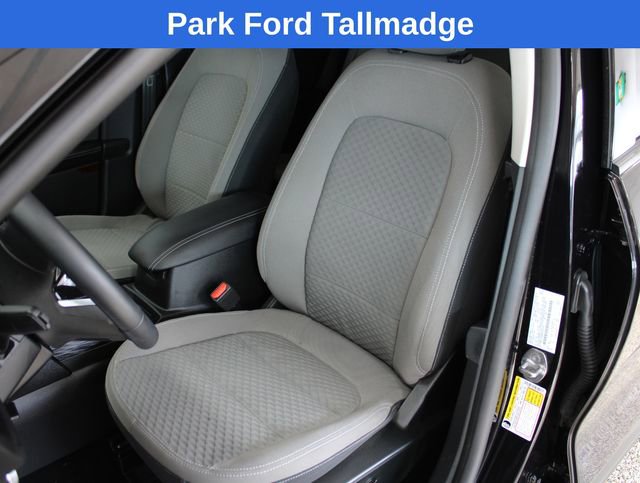 Used 2022 Ford Escape SE w/ Convenience Package image 11