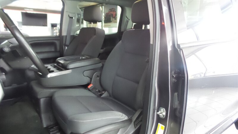 Used 2016 Chevrolet Silverado 1500 LT w/ All Star Edition AWD/4WD image 9
