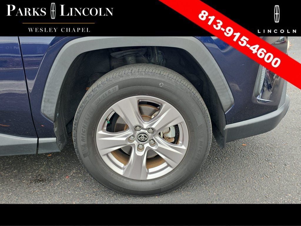 Used 2022 Toyota RAV4 XLE FWD image 32