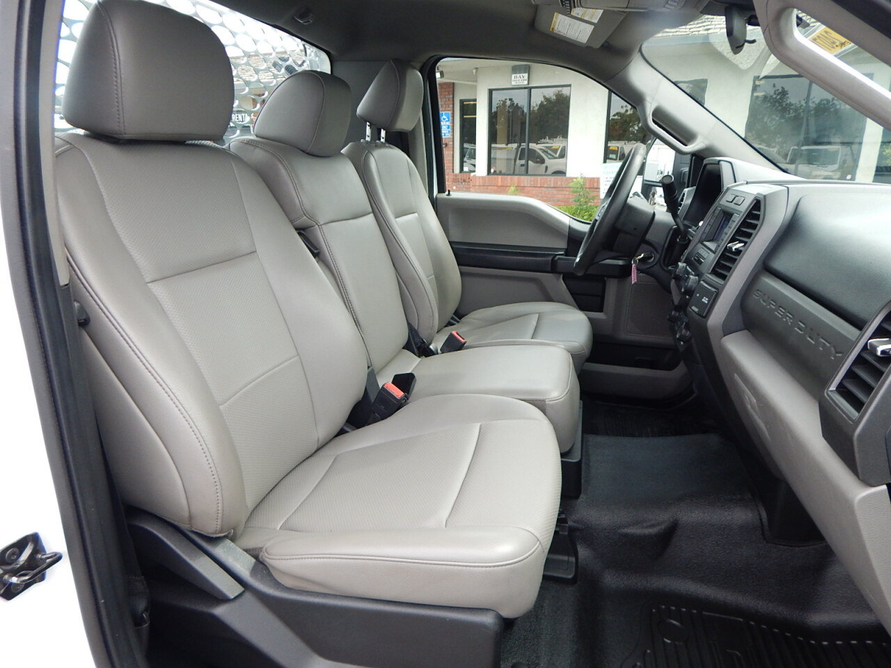 Used 2021 Ford F250 XL w/ Power Equipment Group RWD image 20