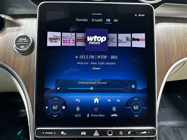 Used 2025 Mercedes-Benz C 300 4MATIC Sedan image 33