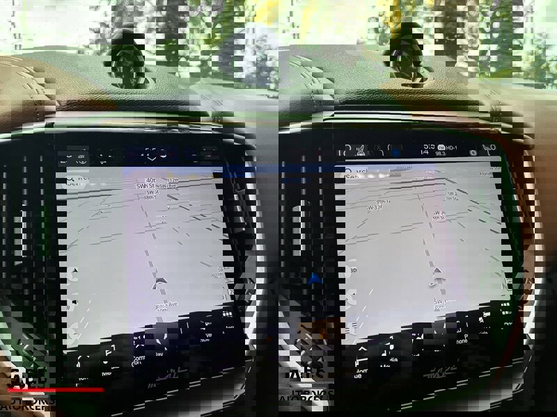 Used 2023 Maserati Ghibli Modena image 21