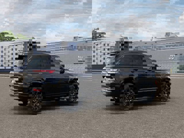 New 2026 Jeep Grand Cherokee Limited Reserve image 4