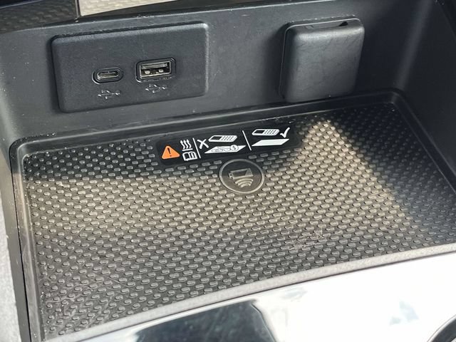 Used 2024 Buick Envision Preferred AWD/4WD image 31