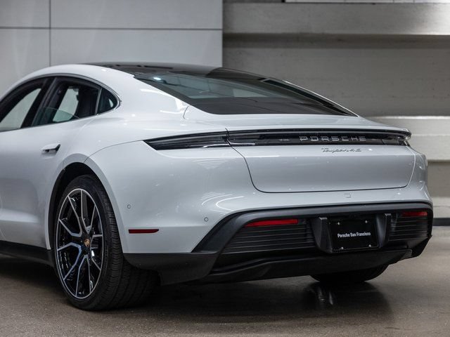New 2025 Porsche Taycan 4S AWD/4WD image 24