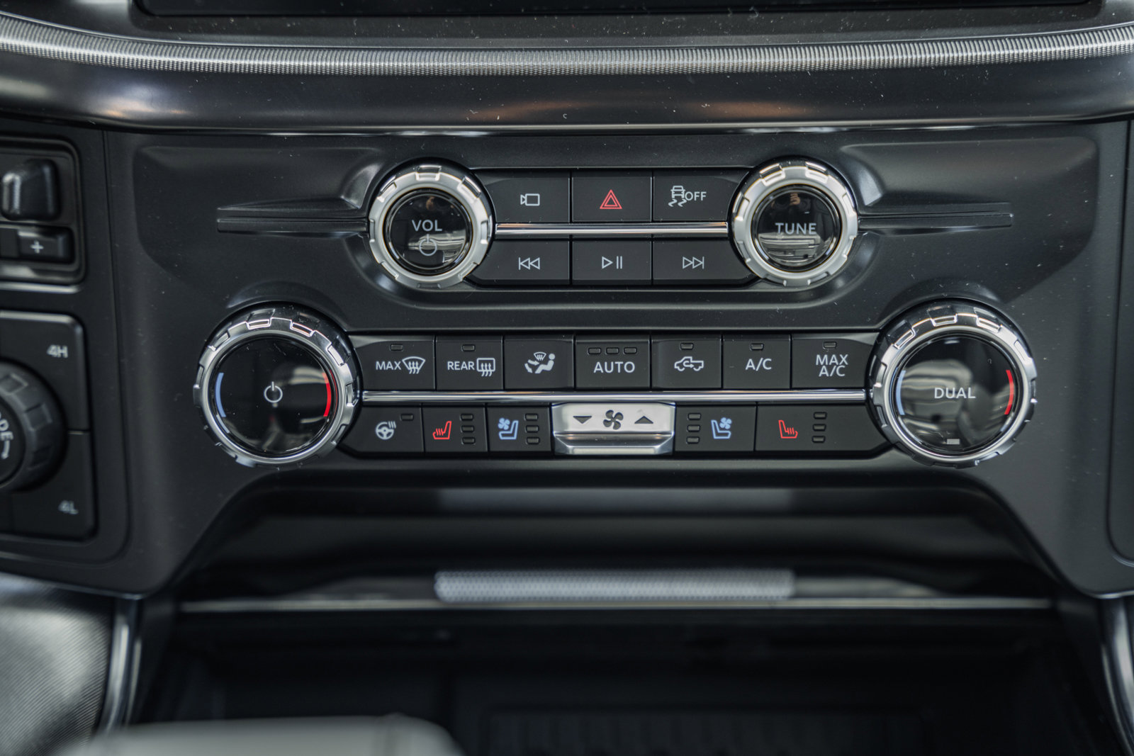 New 2026 Ford F150 Platinum image 25