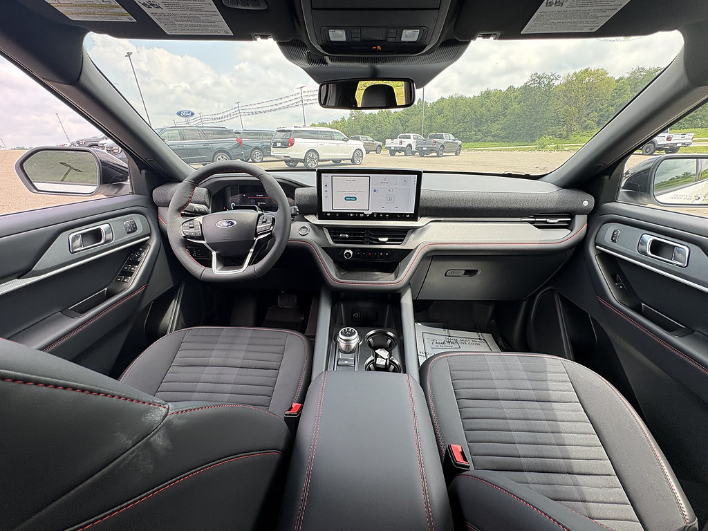 New 2026 Ford Explorer ST-Line w/ ST-Line Street Pack AWD/4WD image 22