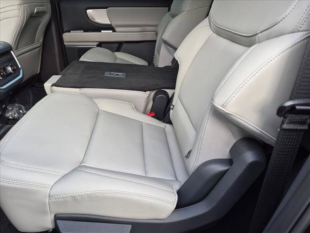 New 2026 Ford Expedition Max Active AWD/4WD image 14
