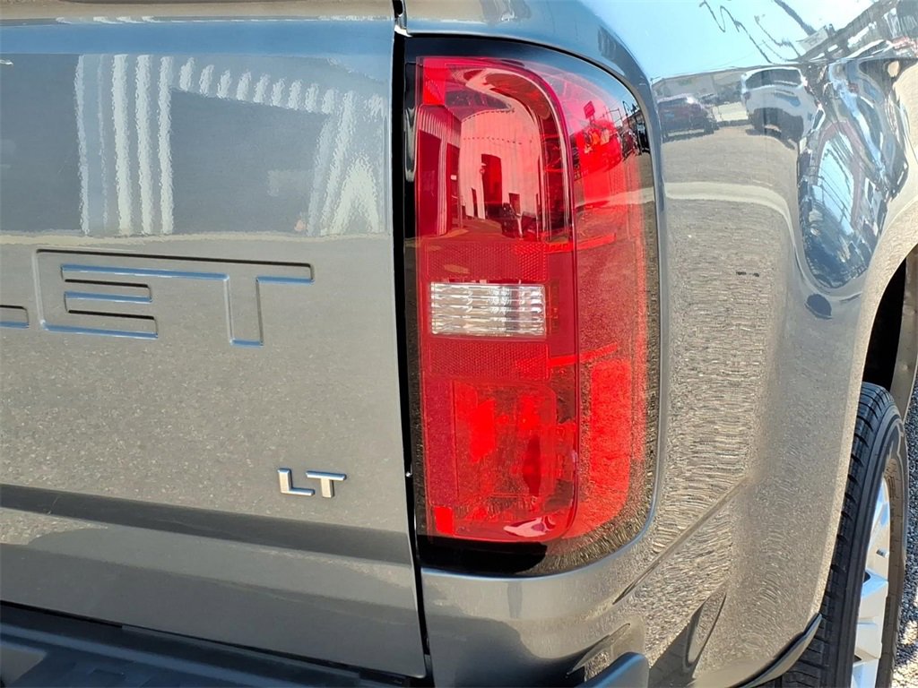 Used 2022 Chevrolet Colorado LT w/ Fleet Safety Package image 9