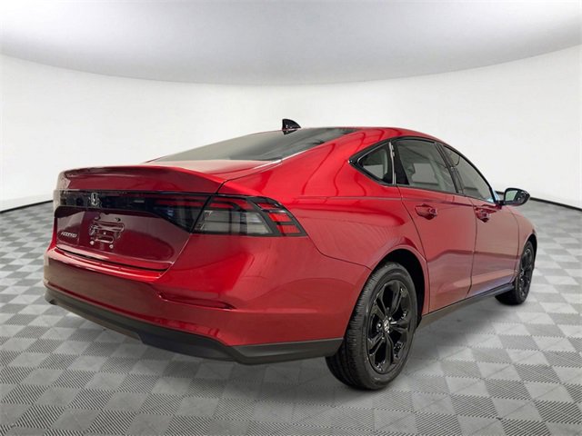 New 2025 Honda Accord SE image 3
