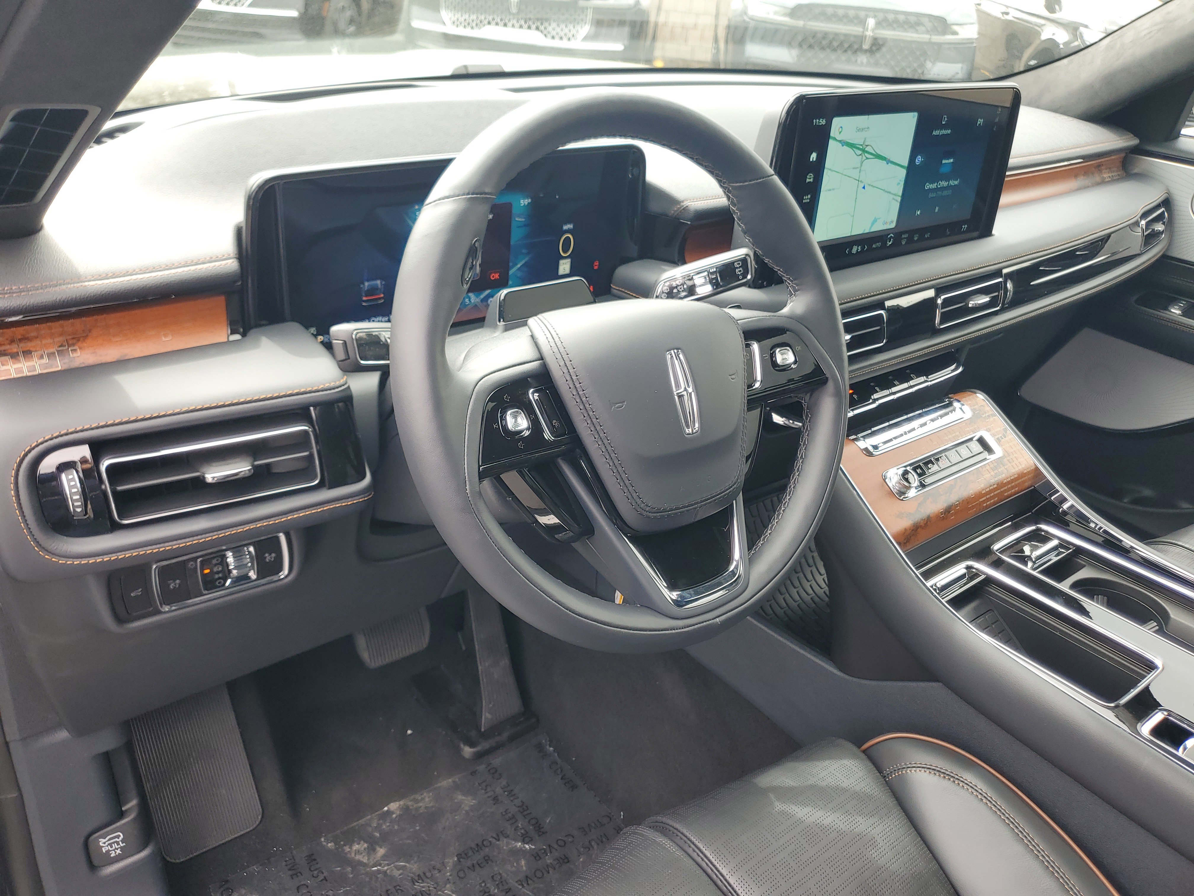 New 2026 Lincoln Aviator Black Label w/ Dynamic Handling Package AWD/4WD image 12
