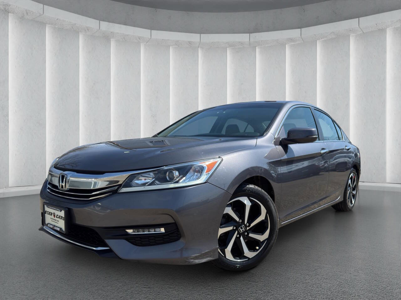 Used 2016 Honda Accord EX-L image 1
