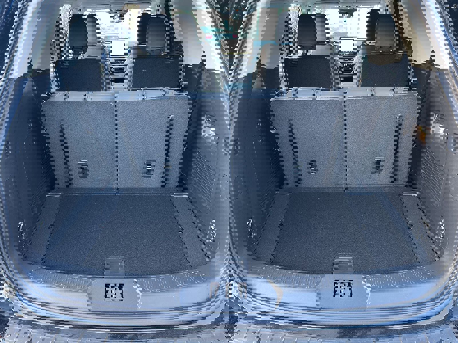 New 2025 Ford Explorer Active w/ Active Comfort Package image 11