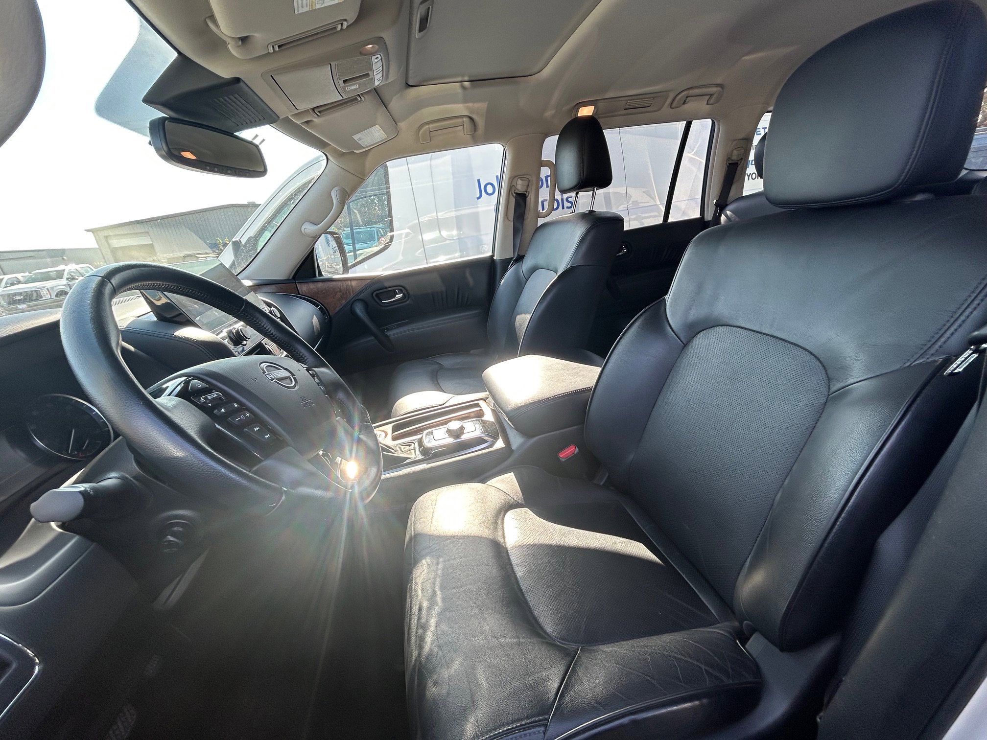 Used 2024 Nissan Armada SL w/ Captain's Chairs Package image 39