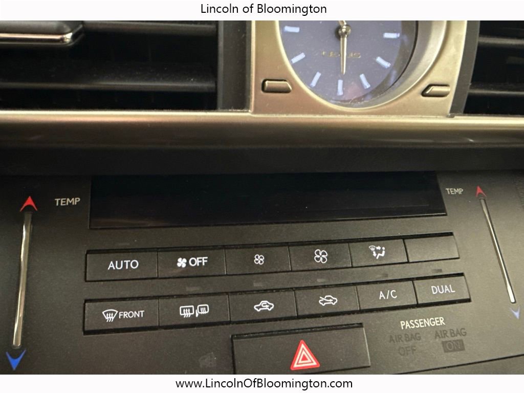 Used 2016 Lexus IS 300 AWD image 39