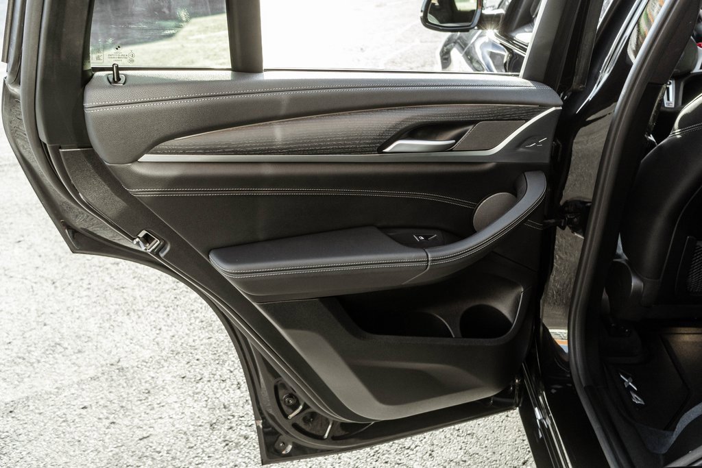 Used 2024 BMW X4 M image 39