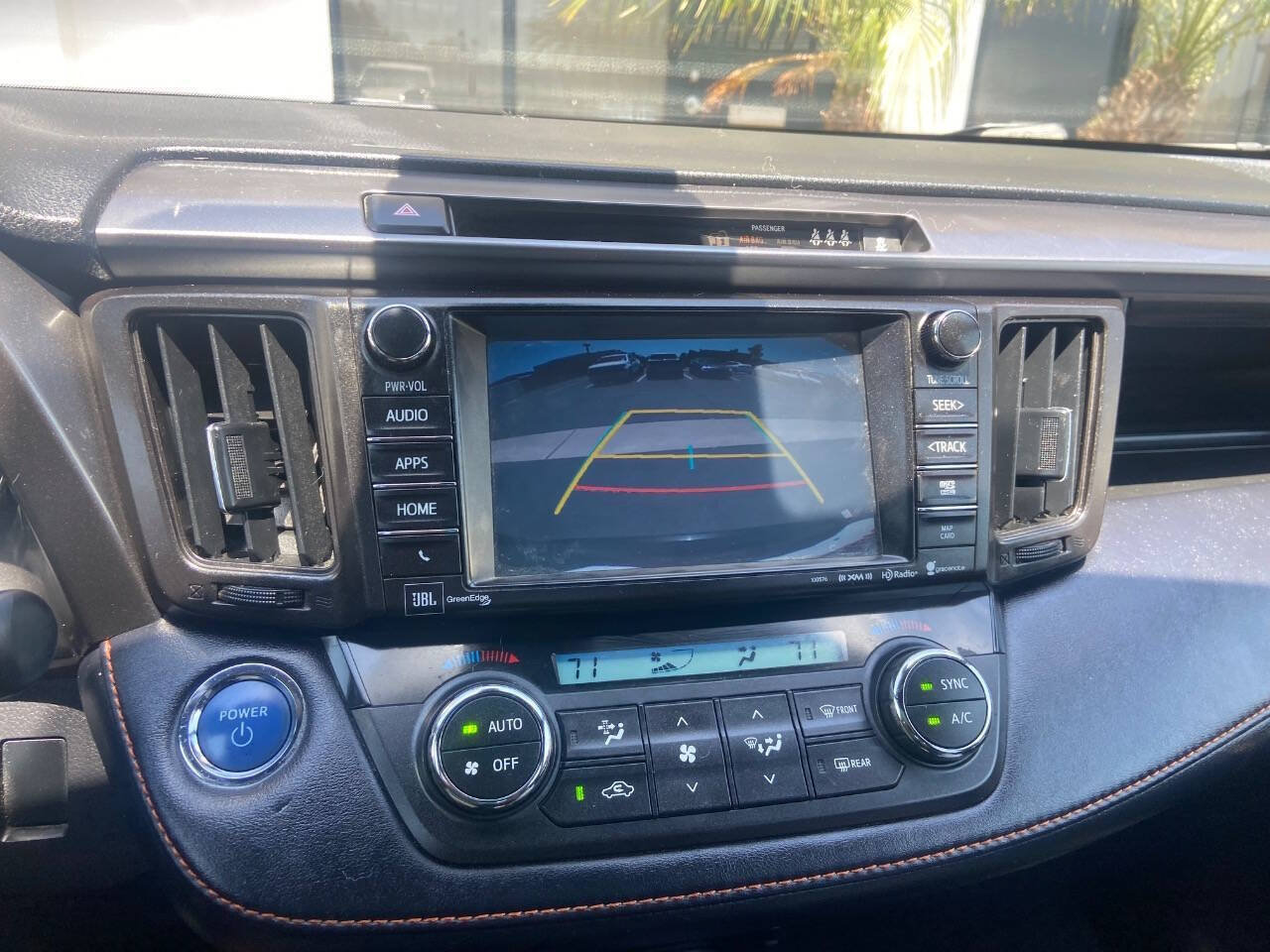 Used 2017 Toyota RAV4 SE AWD/4WD image 25