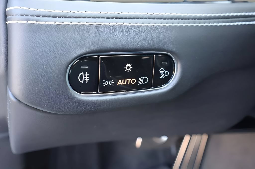 Used 2020 Bentley Flying Spur W12 AWD/4WD image 22