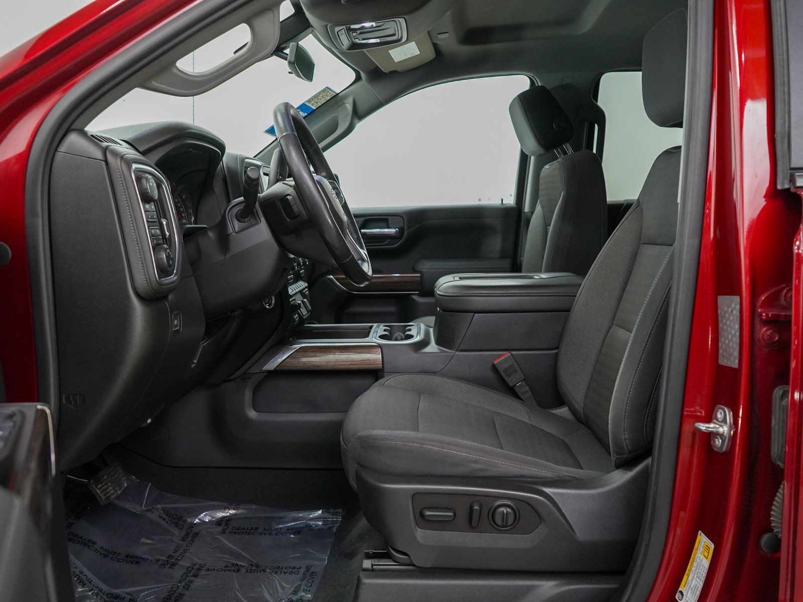 Used 2019 Chevrolet Silverado 1500 LT Trail Boss image 18