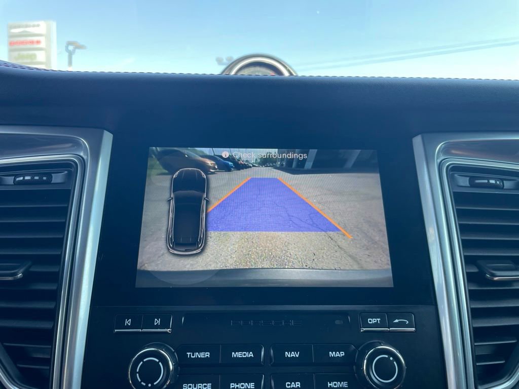 Used 2017 Porsche Macan AWD/4WD image 8