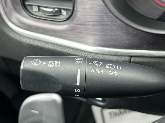 Used 2017 Dodge Charger SXT w/ AWD Plus Group image 20