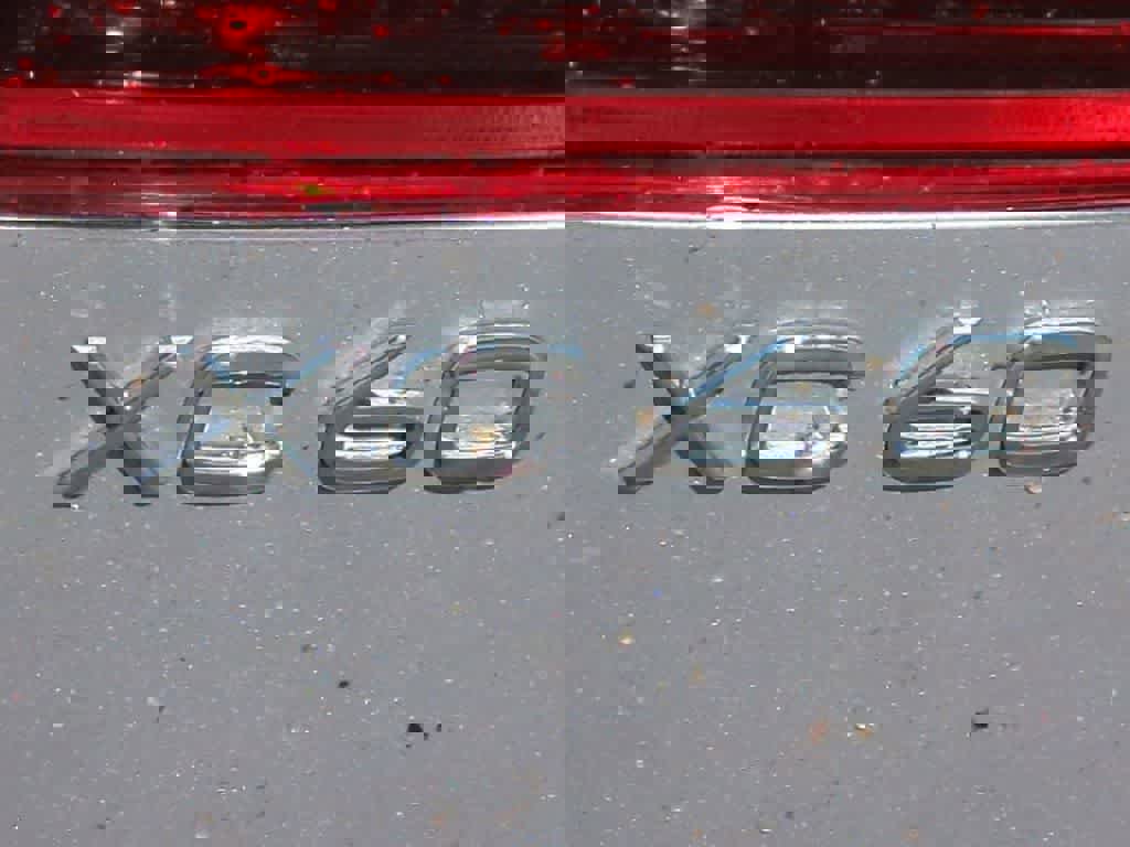 New 2026 Volvo XC60 B5 Plus w/ Protection Package Premier image 12