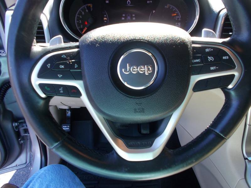 Used 2016 Jeep Grand Cherokee Laredo RWD image 29