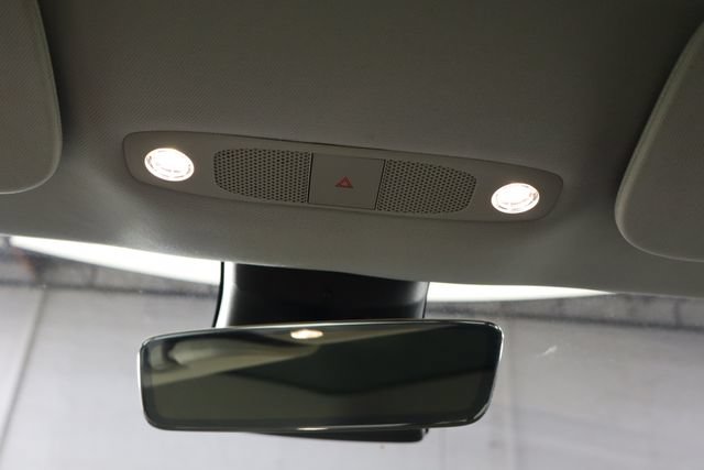 Used 2019 Tesla Model 3 Long Range RWD image 17