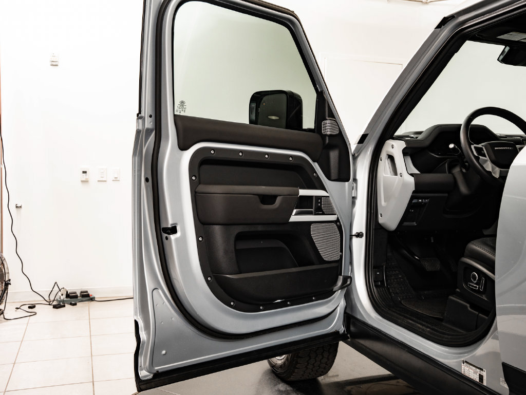 Used 2024 Land Rover Defender 130 S AWD/4WD image 29