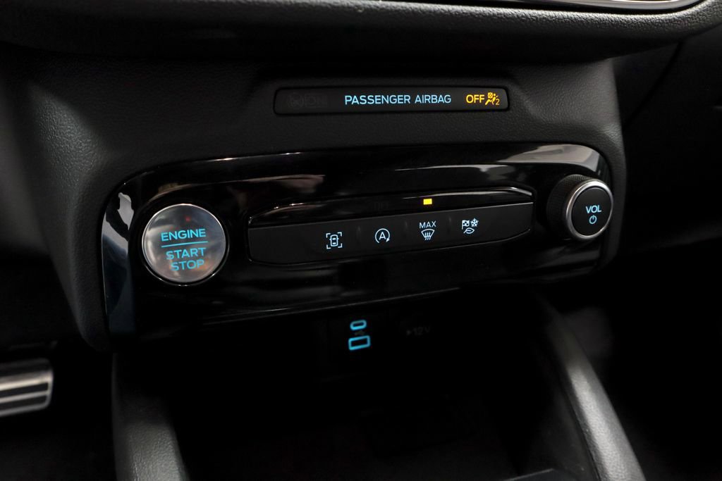 Certified 2023 Ford Escape ST-Line w/ Tech Pack #1 image 33