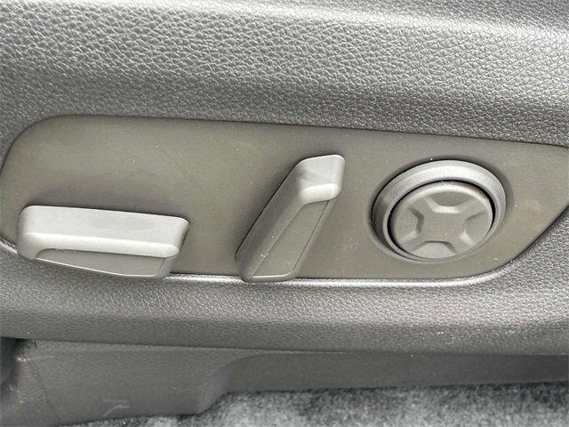 New 2026 Kia Carnival EX image 30