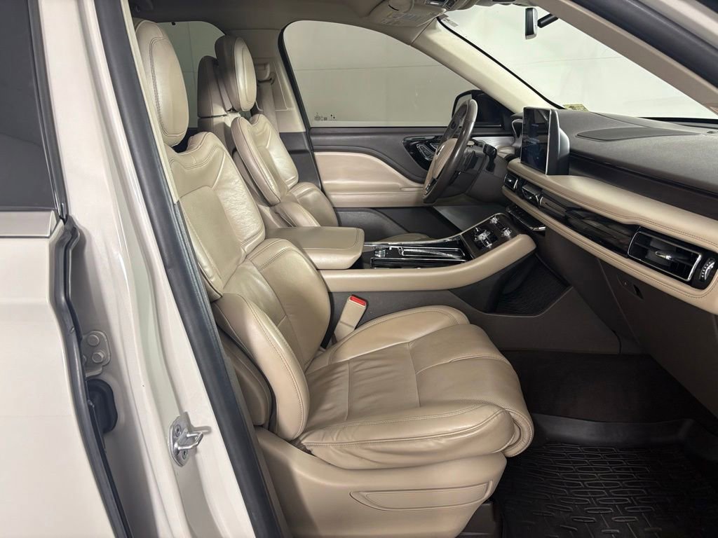 Used 2020 Lincoln Aviator Reserve w/ Equipment Group 201A AWD/4WD image 49