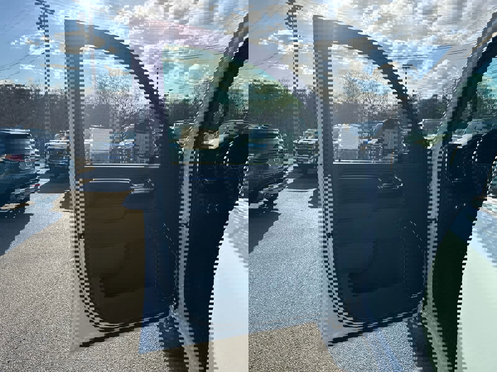 New 2026 GMC Sierra 2500 SLT image 15