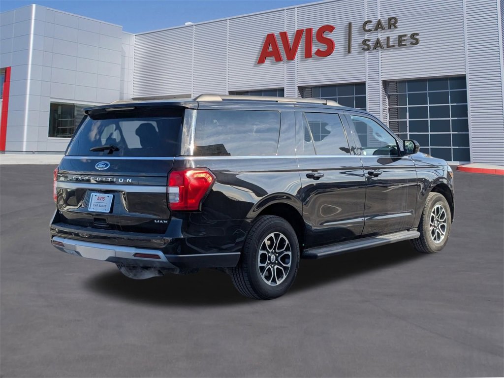 Used 2024 Ford Expedition Max XLT image 6