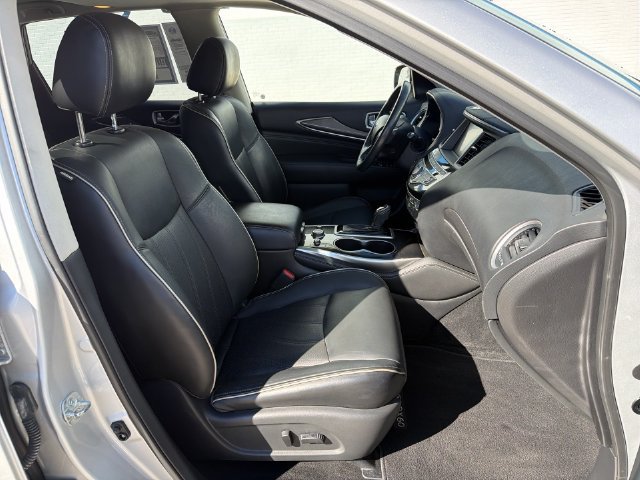 Used 2018 INFINITI QX60 Luxe AWD/4WD image 34