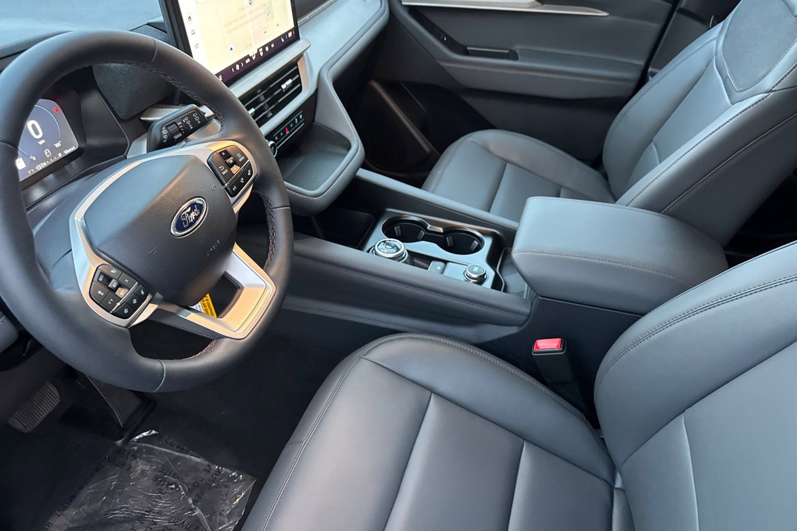 New 2026 Ford Explorer Active w/ Active Comfort Package image 9