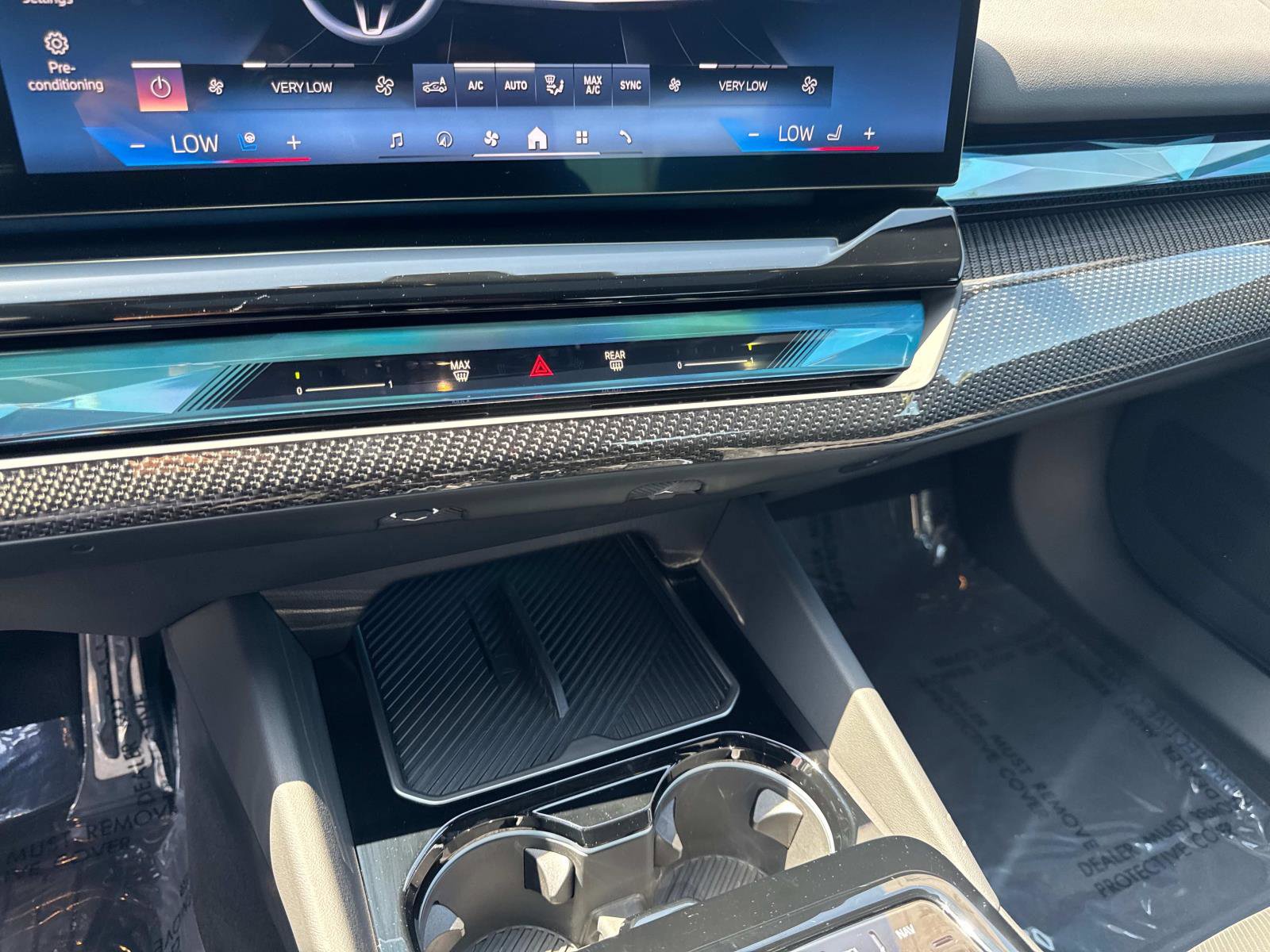 Used 2024 BMW i5 eDrive40i w/ M Sport Package image 21