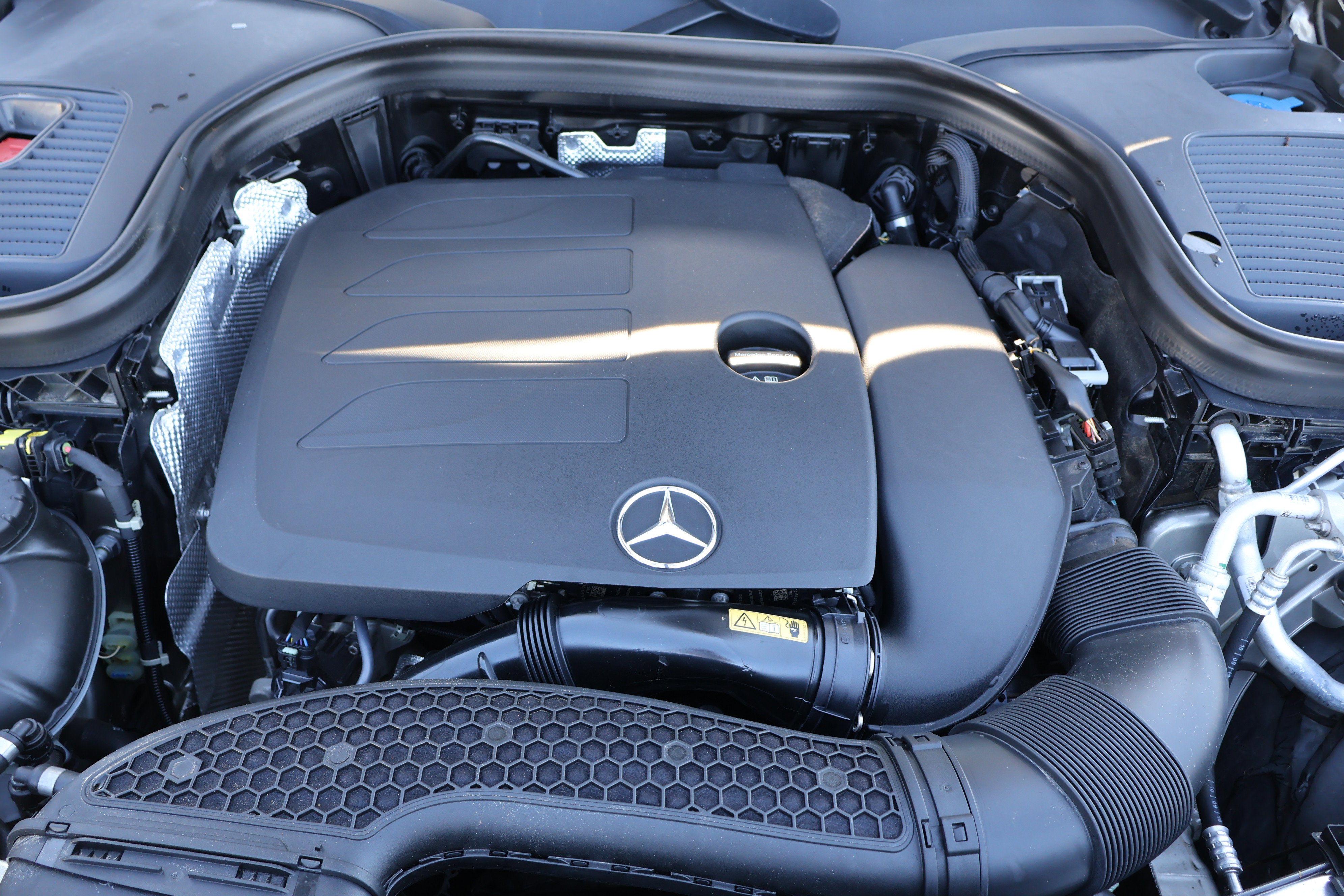 Used 2020 Mercedes-Benz GLC 300 image 43
