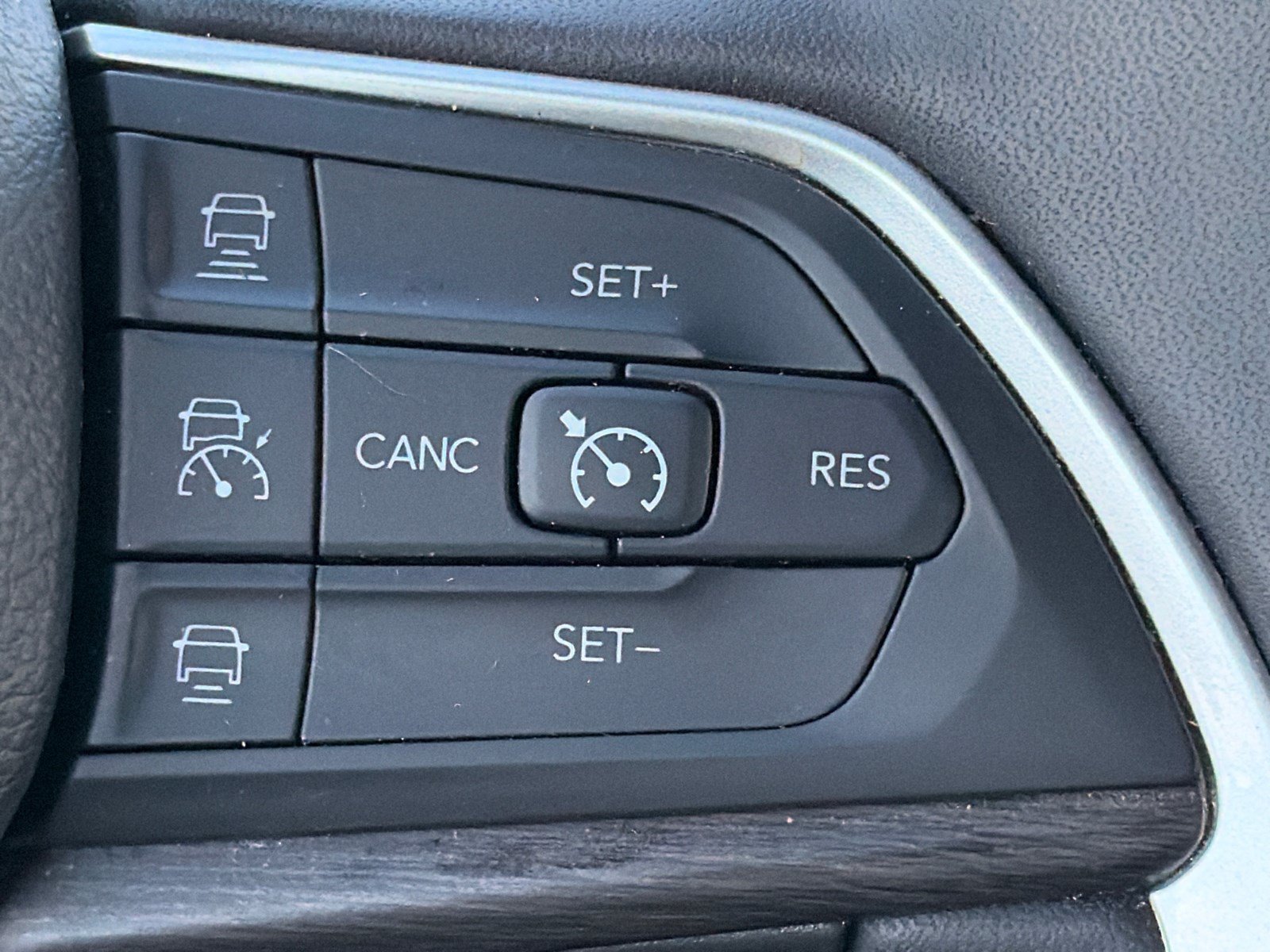 Used 2024 Jeep Grand Cherokee Limited 4xe AWD/4WD image 29