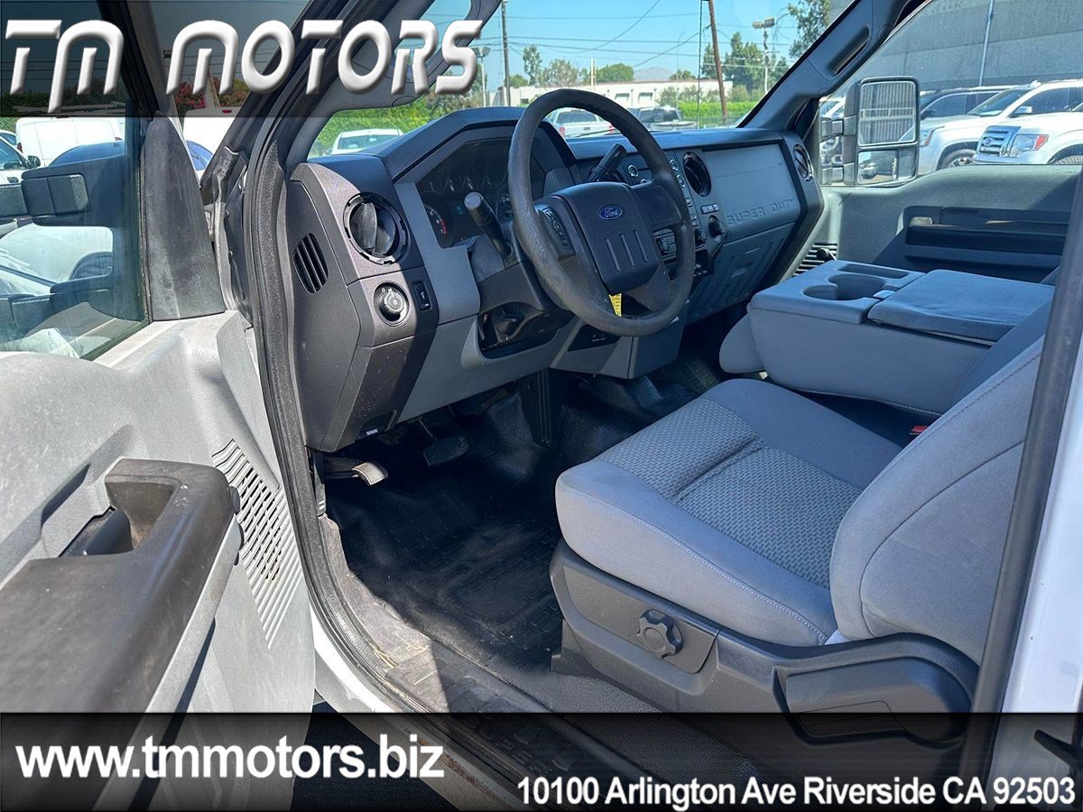 Used 2014 Ford F250 XL w/ XL Appearance Package AWD/4WD image 11