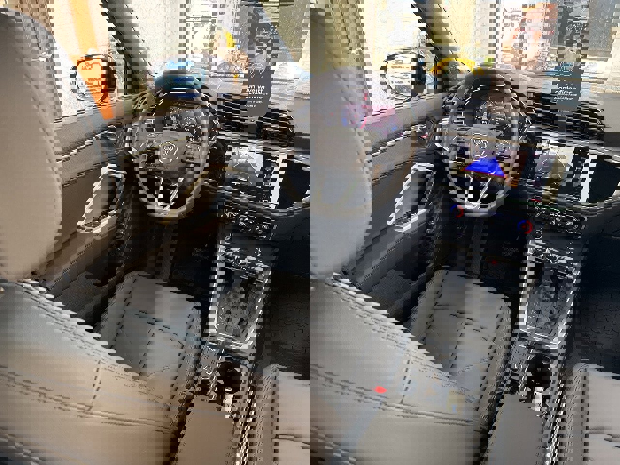 New 2025 Audi Q3 2.0T Premium image 46