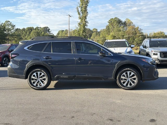 Certified 2025 Subaru Outback Premium w/ Popular Package #1A AWD/4WD image 2