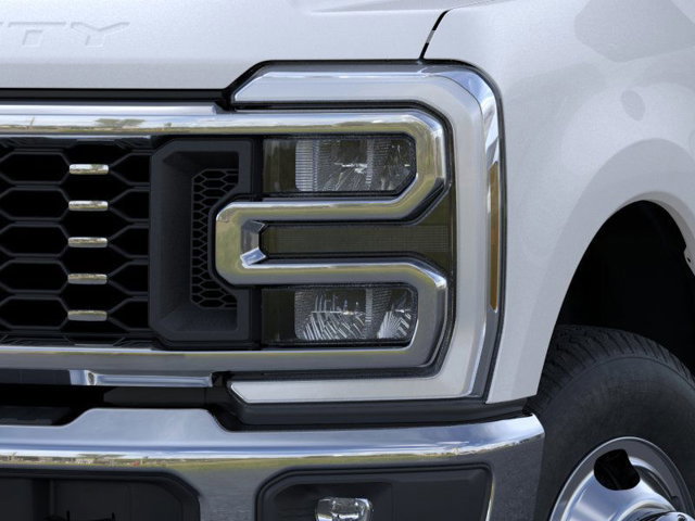 New 2025 Ford F350 XL image 18