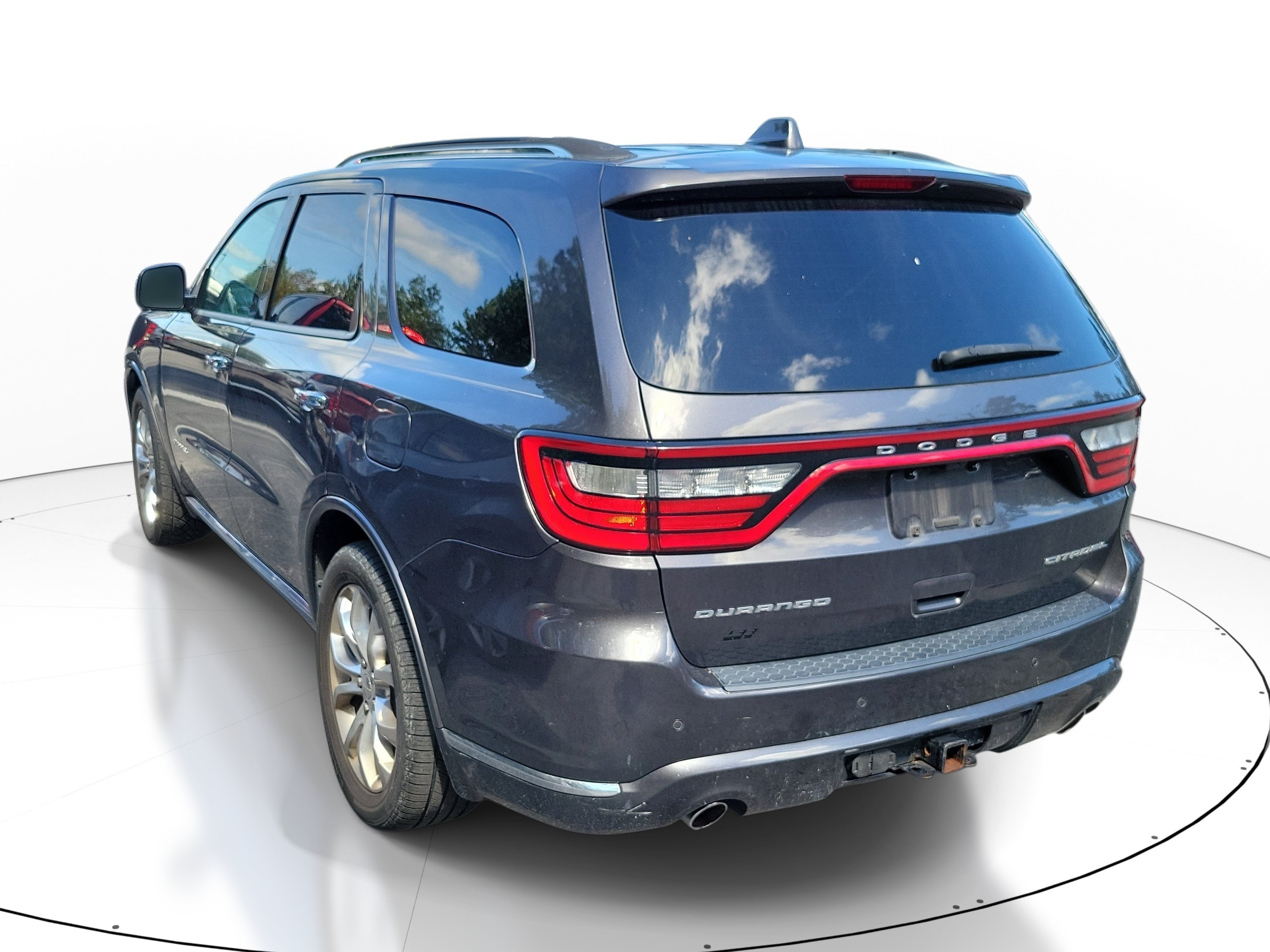 Used 2017 Dodge Durango Citadel w/ Premium Entertainment Group RWD image 6