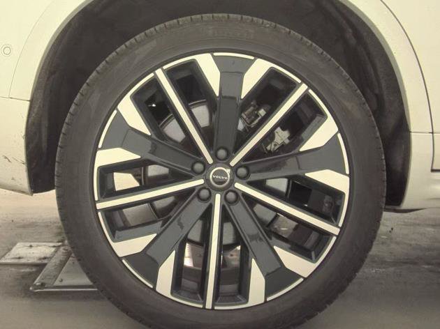 Used 2026 Volvo XC90 B6 Plus AWD/4WD image 10