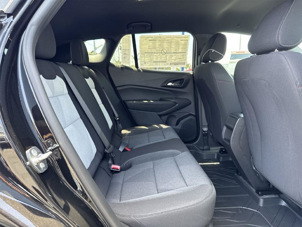 New 2026 Chevrolet Trax RS w/ Driver Confidence Package FWD image 29
