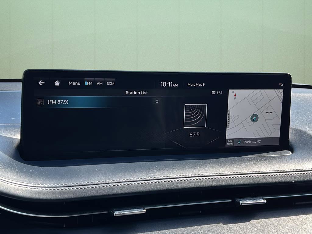 Used 2024 Genesis GV70 3.5T Sport w/ Sport Advanced Package image 31