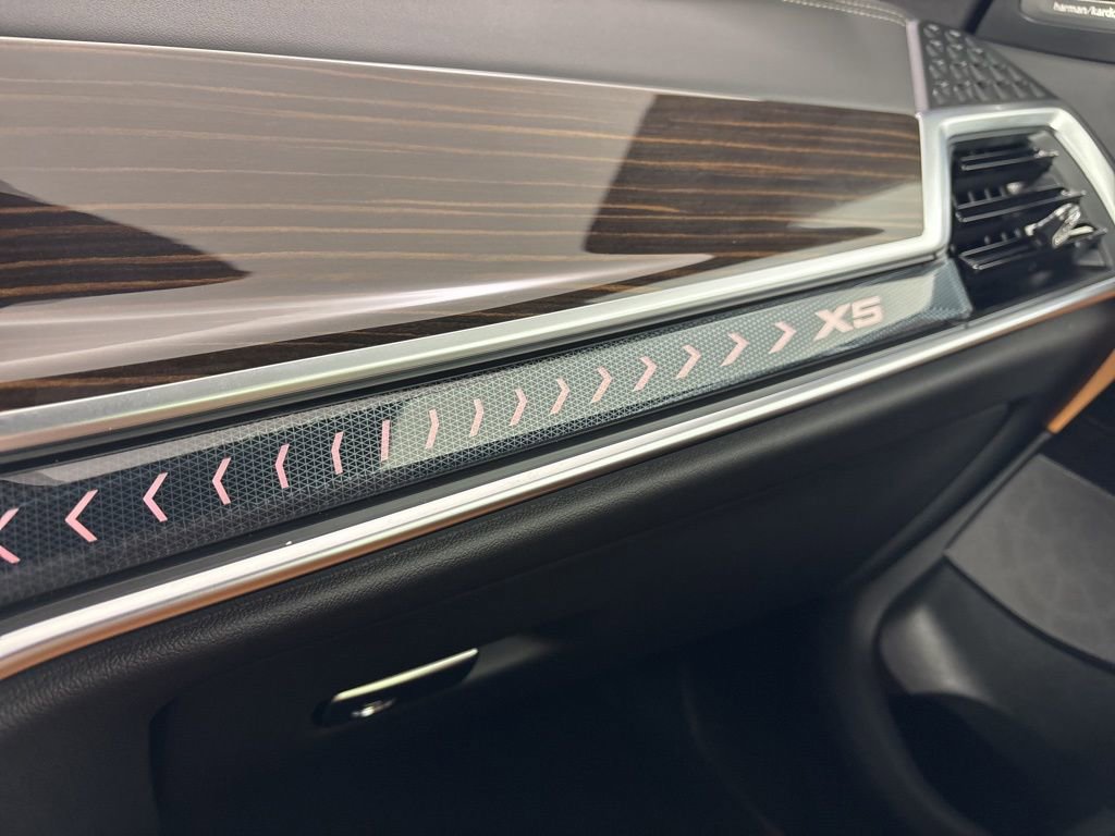 Used 2026 BMW X5 xDrive40i image 14